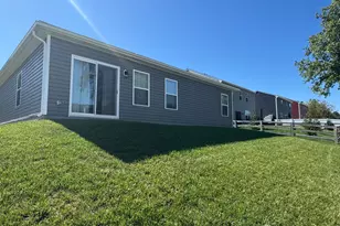 57 Gatehouse Pl, Charles Town, WV 25414 - Photo 8