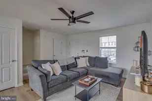 44 Orch Grn Dr, Charles Town, WV 25414 - Photo 10