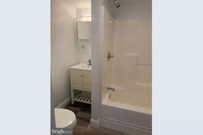 420 W Washington Street, Charles Town, WV 25414 - Photo 18