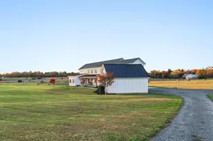 197 Rawhide Ln, Shenandoah Junction, WV 25442 - Photo 8