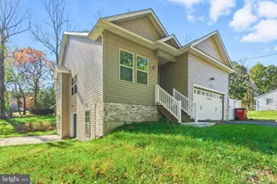 93 Old Sycamore Ln, Harpers Ferry, WV 25425 - Photo 2