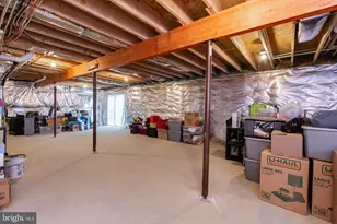 46 Village Cir, Harpers Ferry, WV 25425 - Photo 28