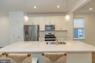 767 Lord Fairfax St, Charles Town, WV 25414 - Photo 4
