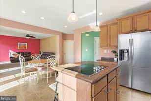 164 Victoria Ln, Charles Town, WV 25414 - Photo 12