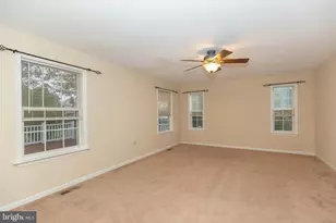 131 Cypress Point Dr, Charles Town, WV 25414 - Photo 10