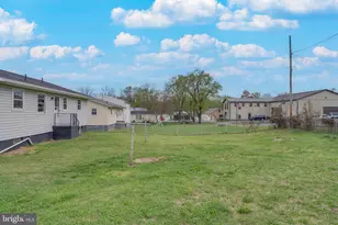 304 S Reymann St, Ranson, WV 25438 - Photo 36