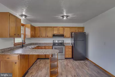 304 S Reymann Street, Ranson, WV 25438 - Photo 12