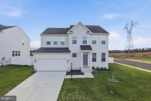 889 Barksdale Dr, Charles Town, WV 25414 - Photo 1