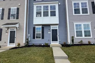 79 Abigail St, Charles Town, WV 25414 - Photo 2