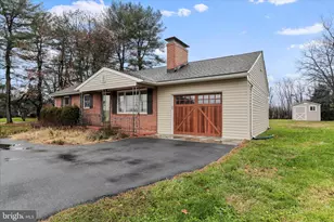 4381 Engle Molers Rd, Shepherdstown, WV 25443 - Photo 4