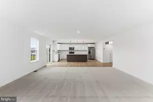 298 Armistead Pl, Charles Town, WV 25414 - Photo 10