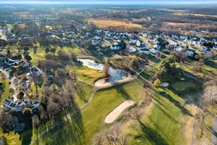 39 Torrey Pines Ct, Charles Town, WV 25414 - Photo 10