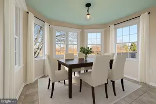 39 Torrey Pines Ct, Charles Town, WV 25414 - Photo 4