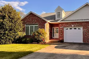 305 Brookline Dr, Charles Town, WV 25414 - Photo 1