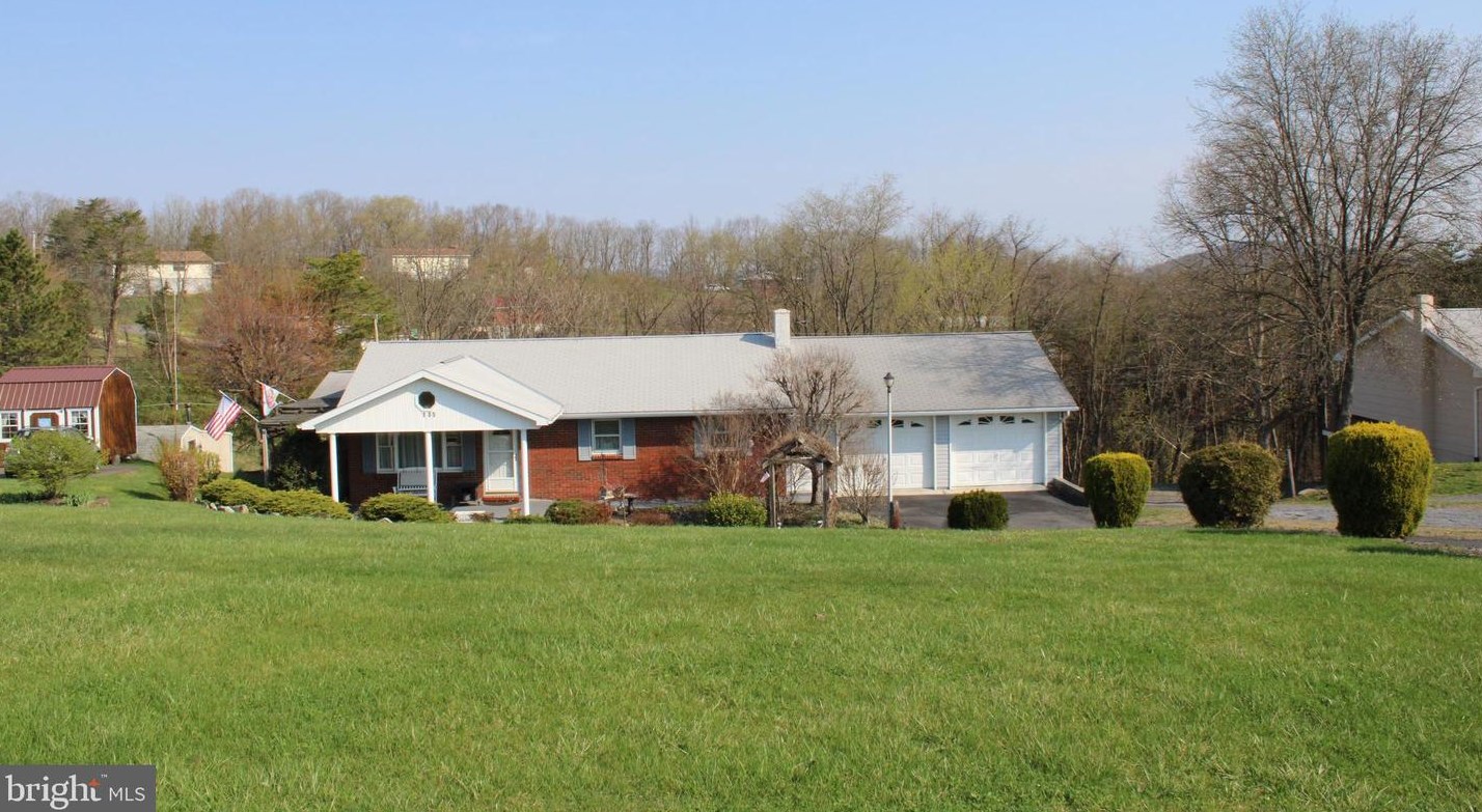 105 Ivory Dr, Fort Ashby, WV 26719-4520