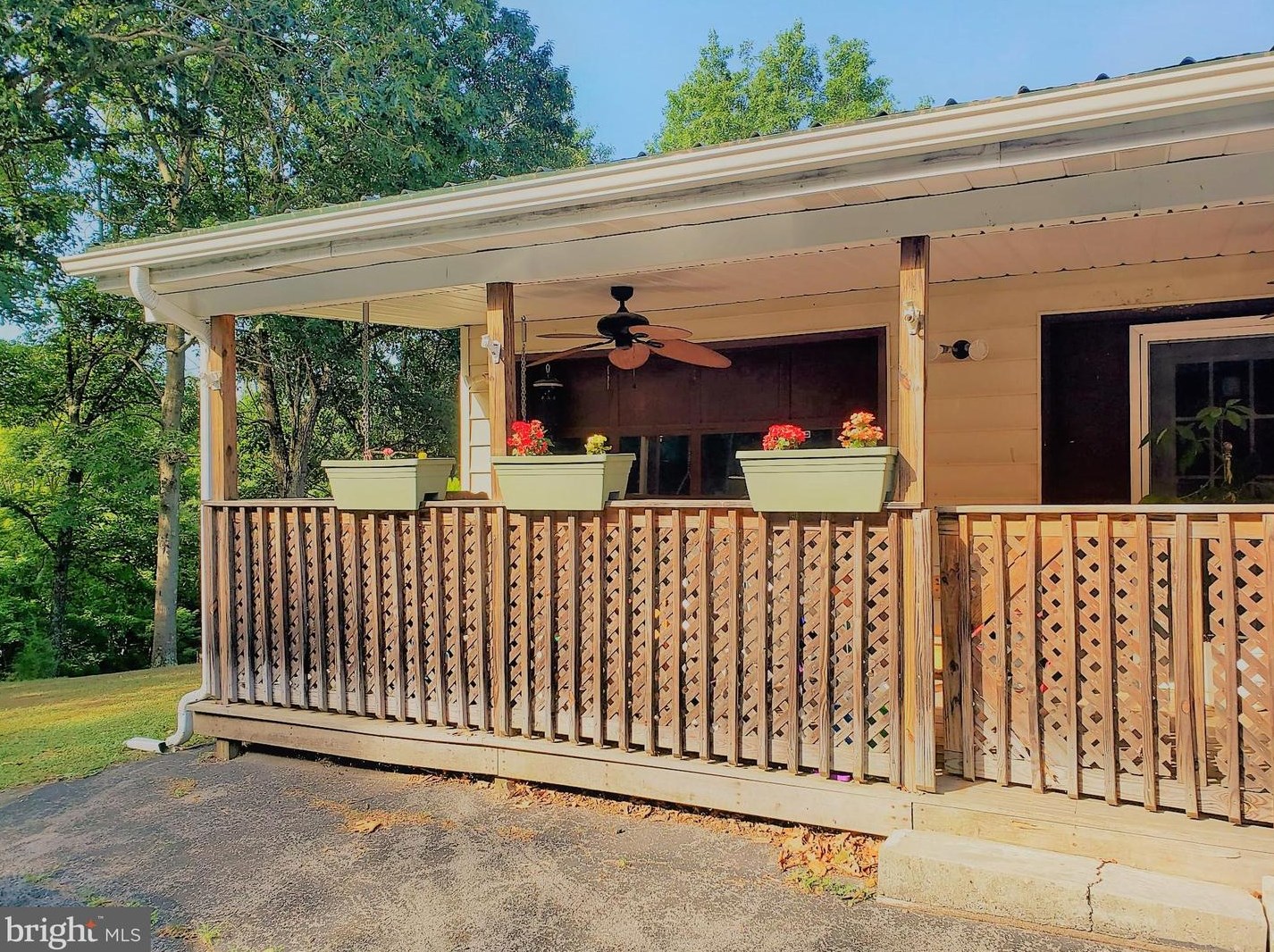 600 Forest Glen Rd, Fort Ashby WV 26719 exterior