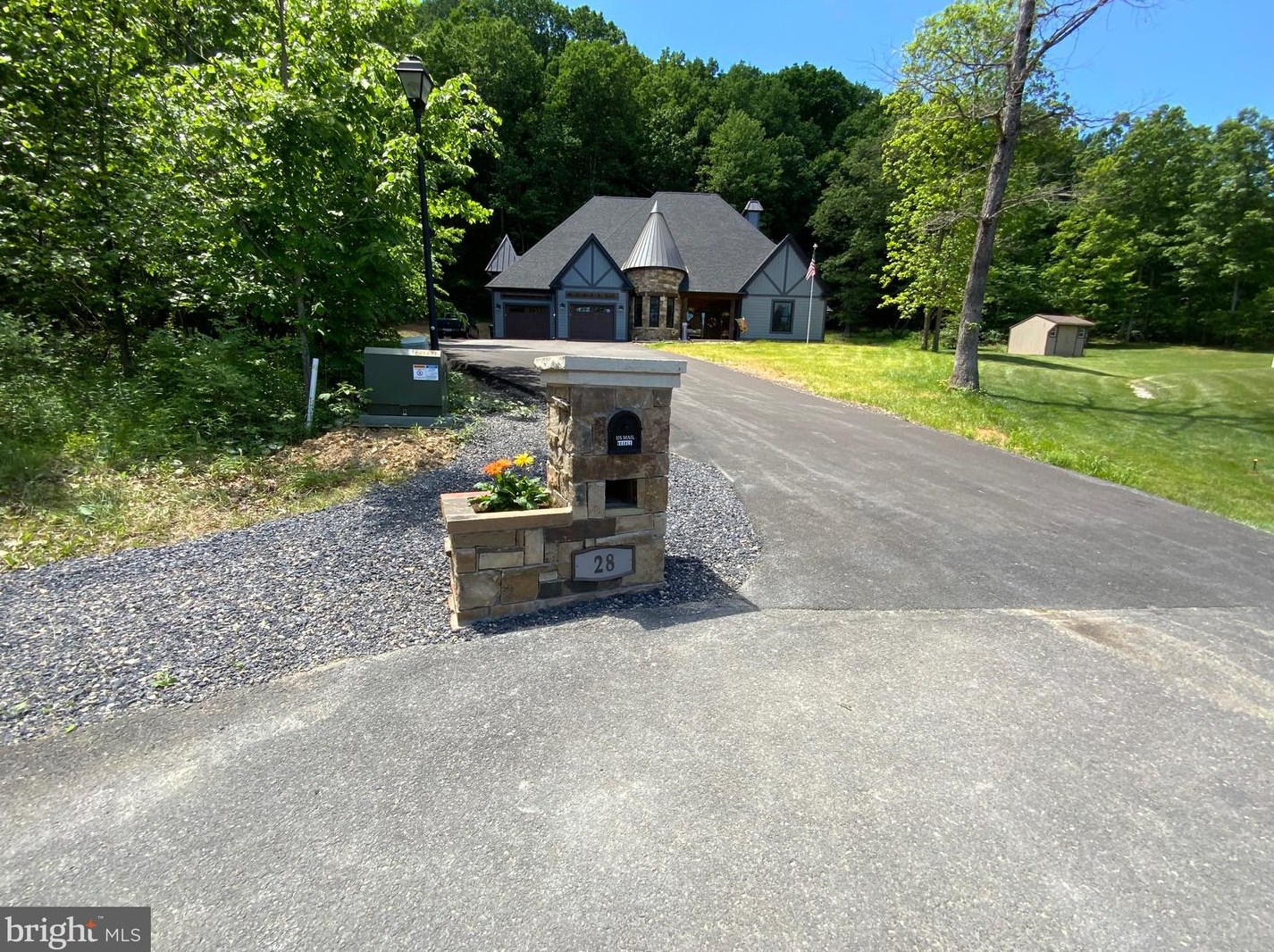 28 Mariner Ct, Ridgeley, WV 26753