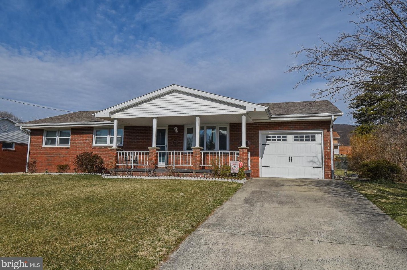 1380 Ludwick St, Medley, WV 26726-2109