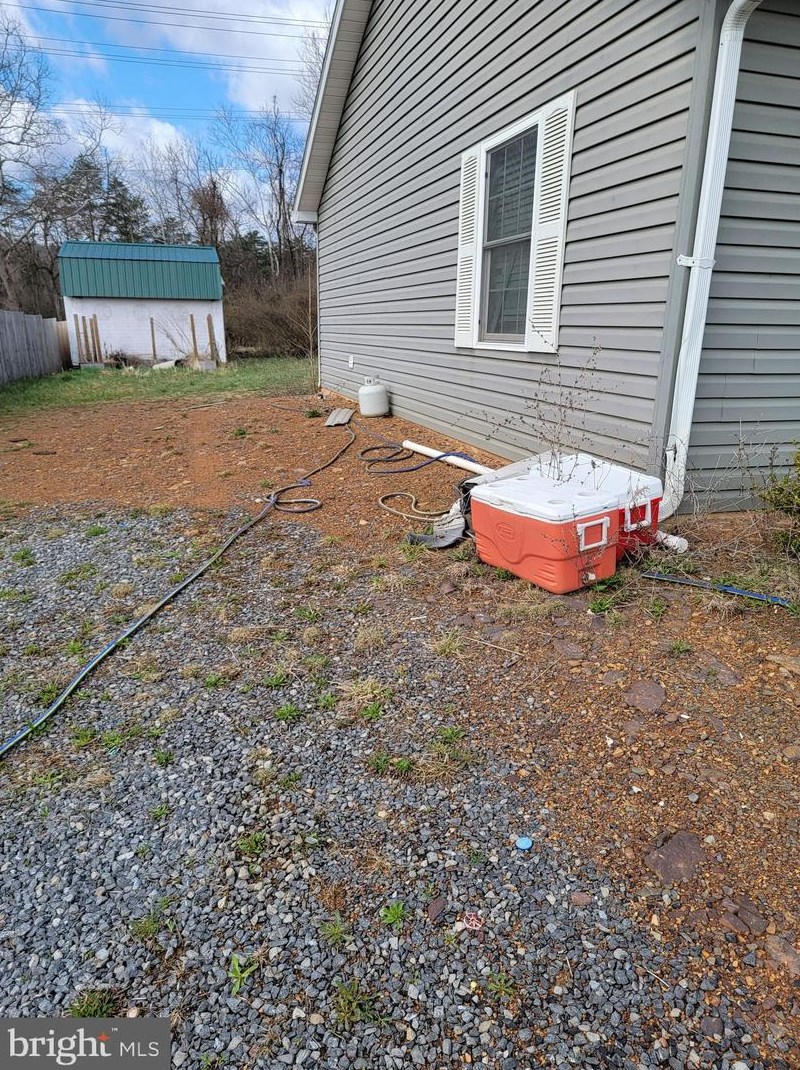 2075 Workman Dr, Medley, WV 26726-2835