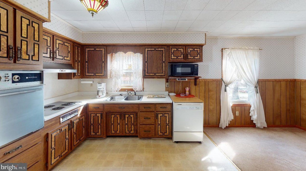 5046 Frankfort Hwy, Ridgeley, WV 26753