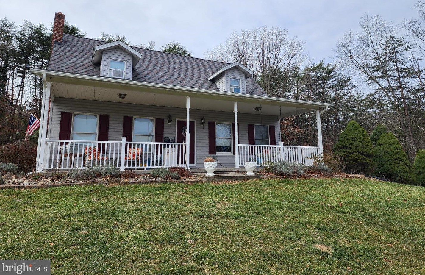 240 Ivory Dr, Fort Ashby, WV 26719