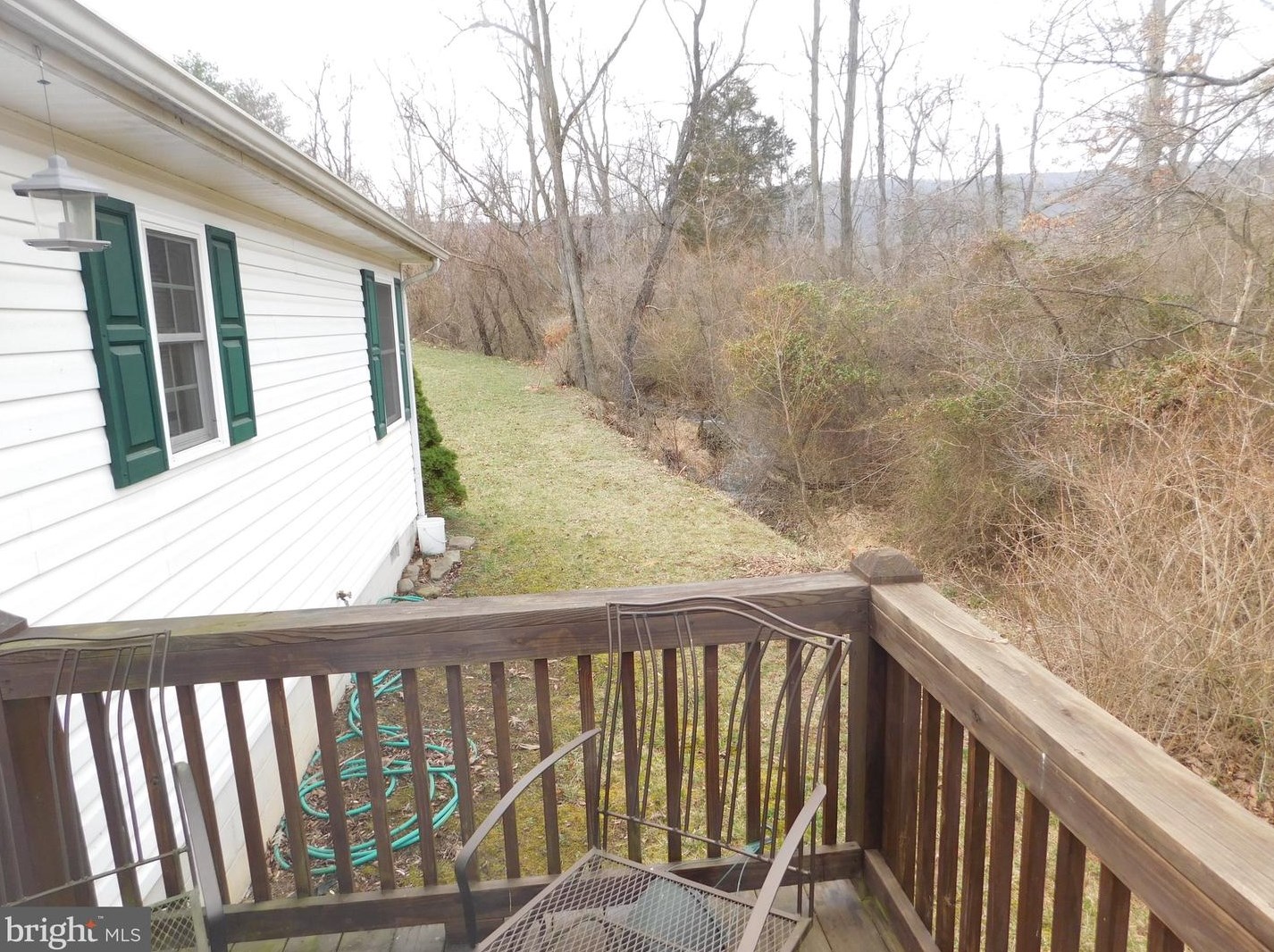 30 Paris Cir, Medley WV 26726-5018 exterior