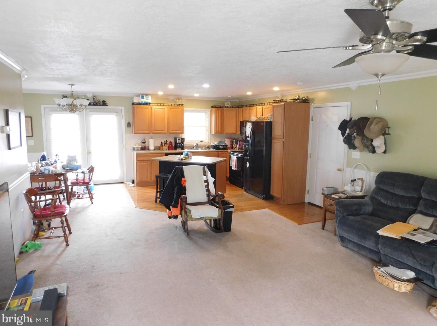 30 Paris Cir, Medley WV 26726-5018 exterior