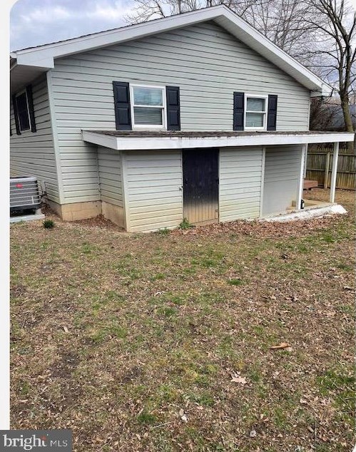 155 S Robin Dr, Ridgeley, WV 26753
