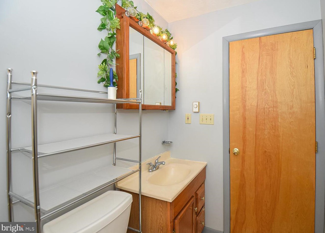 328 Trenum Dr, Medley WV  26726 exterior