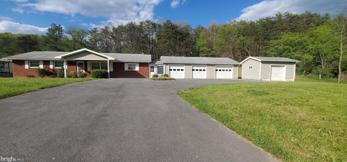 7244 Fort Ashby Rd, Medley, WV 26726