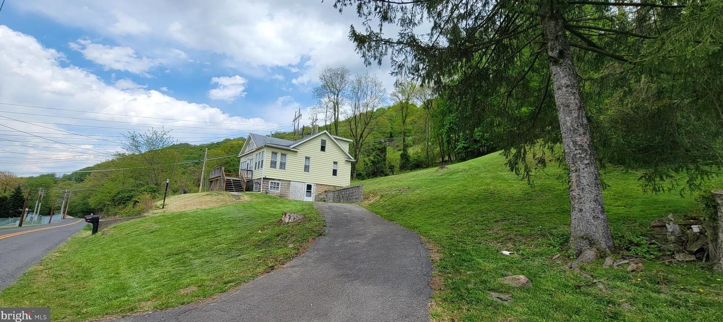 845 Miller Rd, Ridgeley, WV 26753
