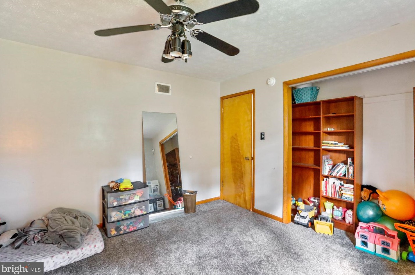 78 High Point Cir, Fort Ashby WV  26719 exterior