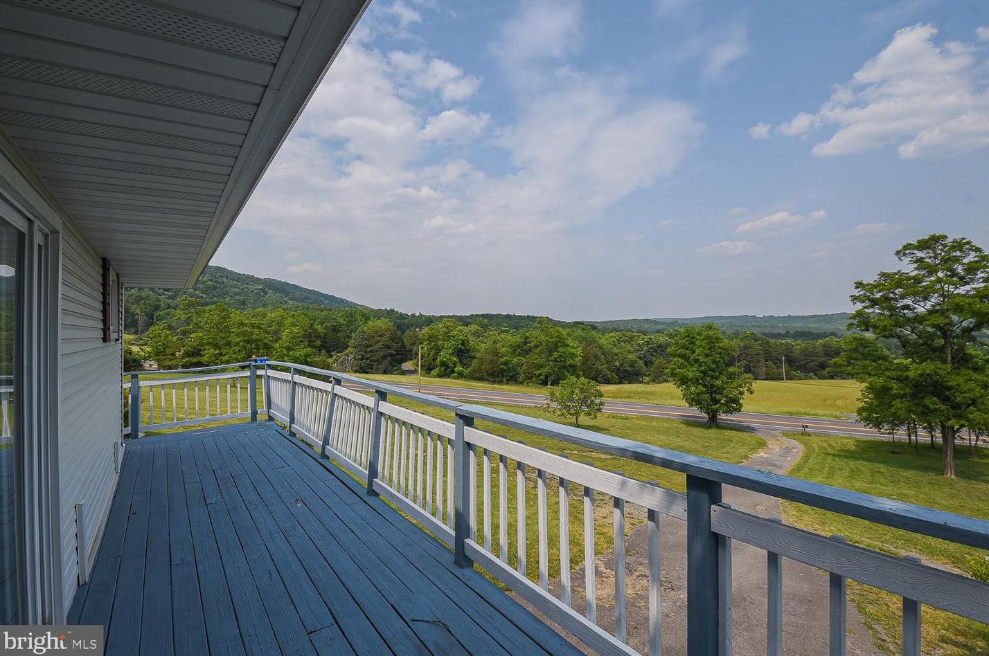 7133 Northwestern Tpke, New Creek, WV 26743-9649