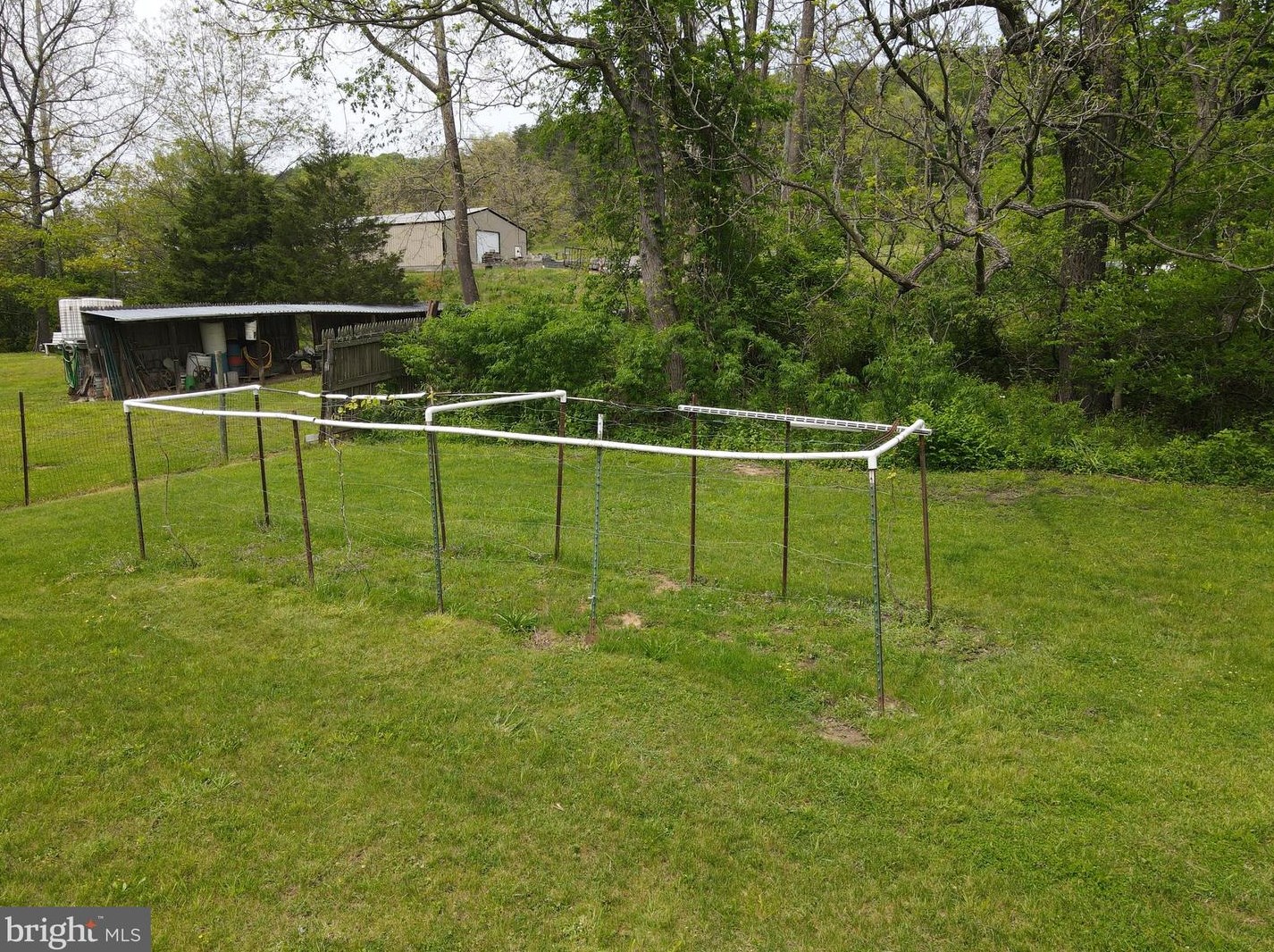 177 Dawn Marie Ln, Medley WV  26710 exterior