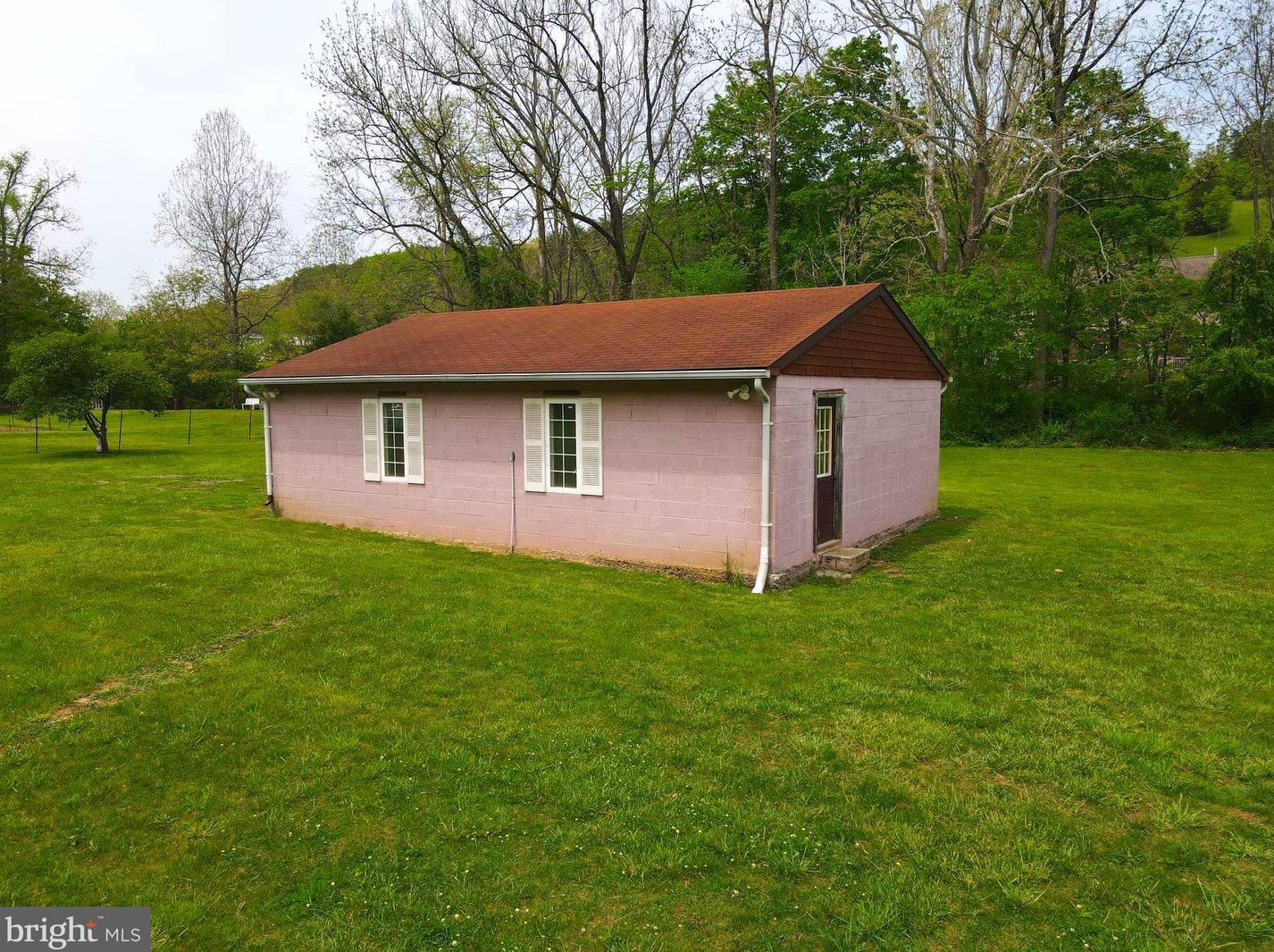 177 Dawn Marie Ln, Medley WV  26710 exterior