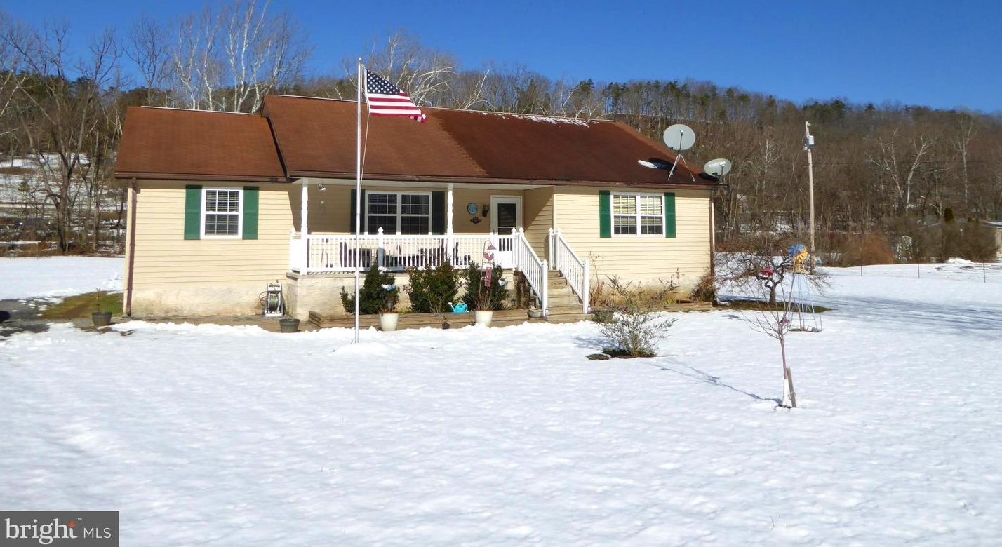 177 Dawn Marie Ln, Medley WV  26710 exterior