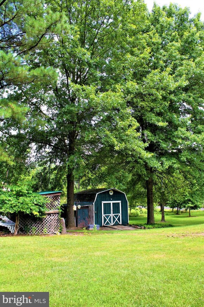 5374 Knobley Rd, Medley WV  26726 exterior