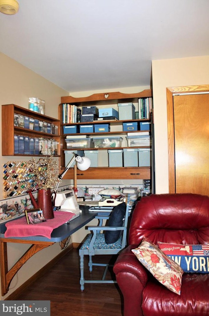 5374 Knobley Rd, Medley WV  26726 exterior