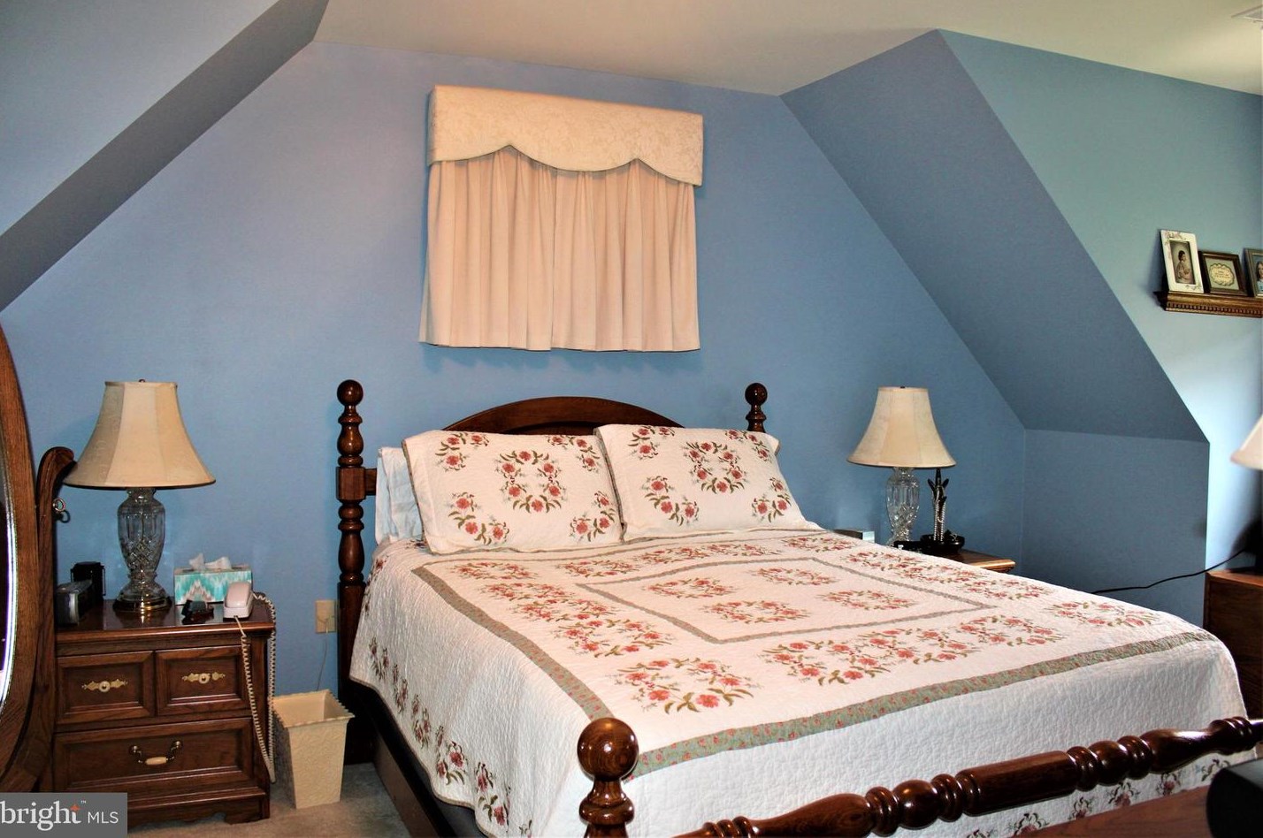 5374 Knobley Rd, Medley WV  26726 exterior
