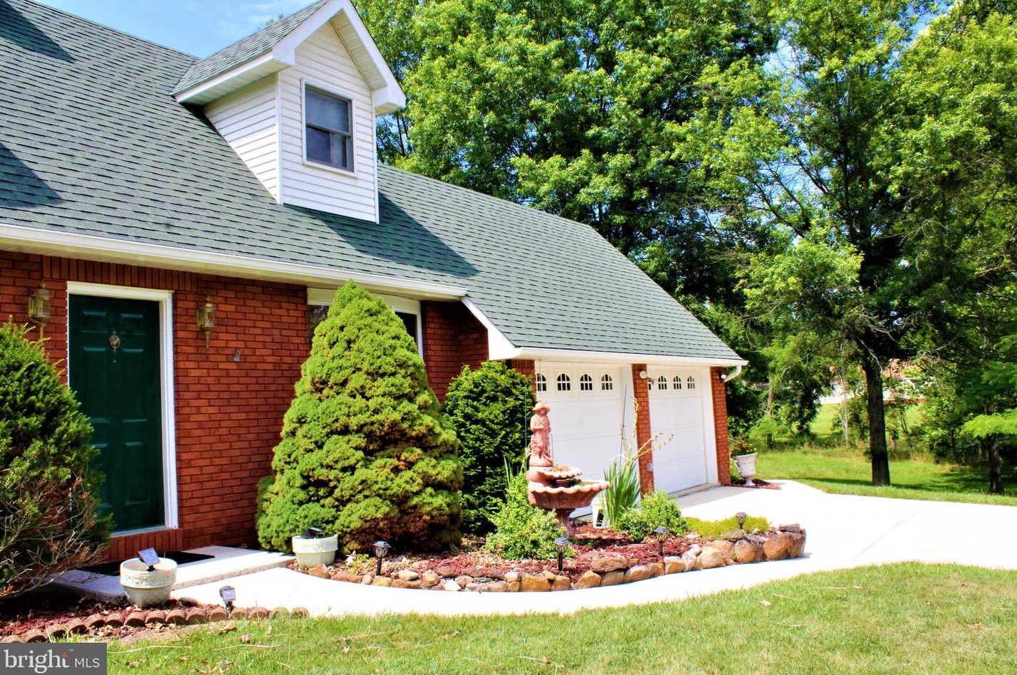 5374 Knobley Rd, Medley WV  26726 exterior