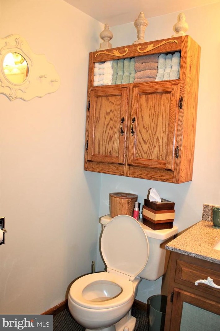 5374 Knobley Rd, Medley WV  26726 exterior