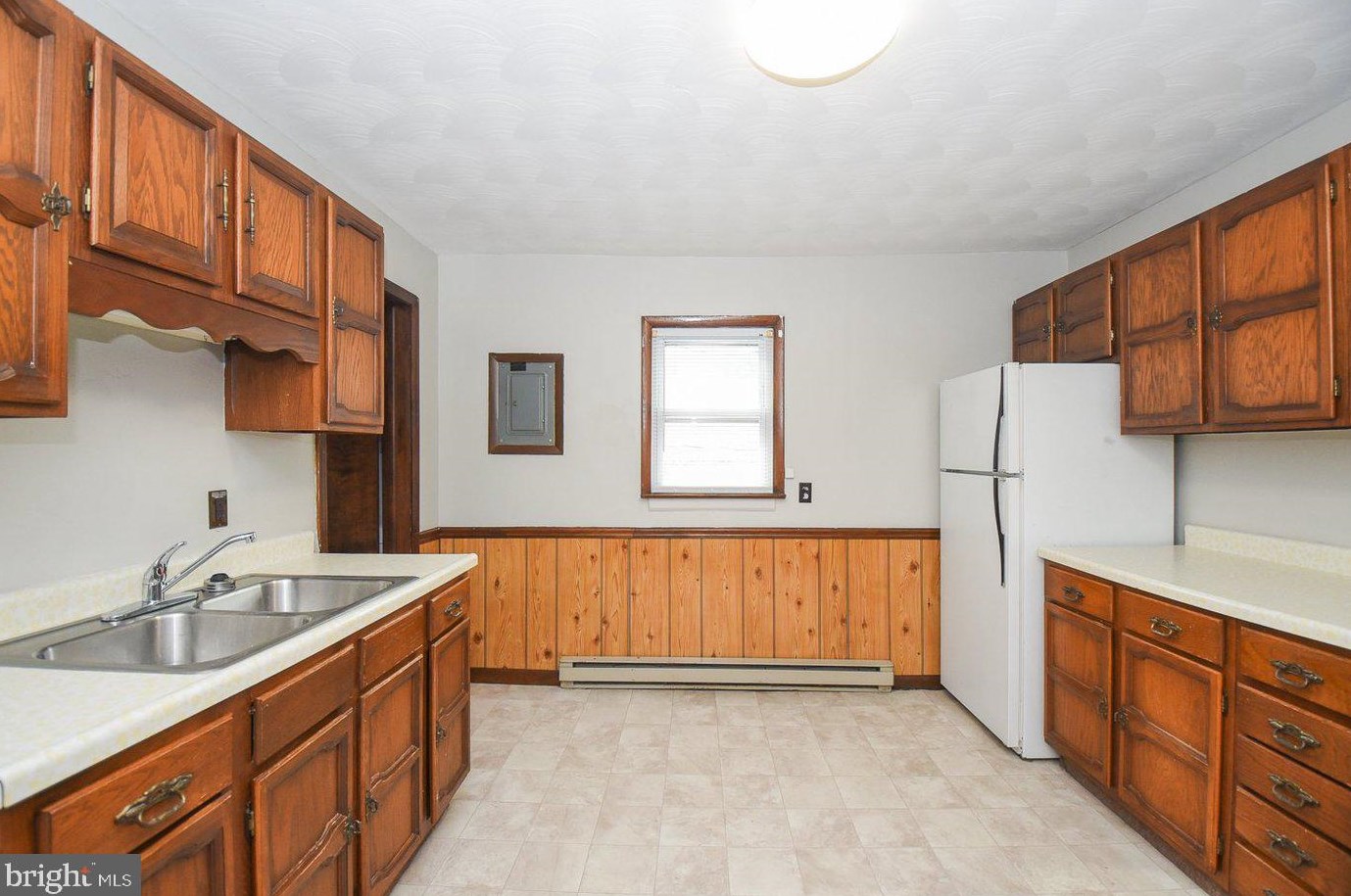 33 C St, Medley WV  26726-2708 exterior