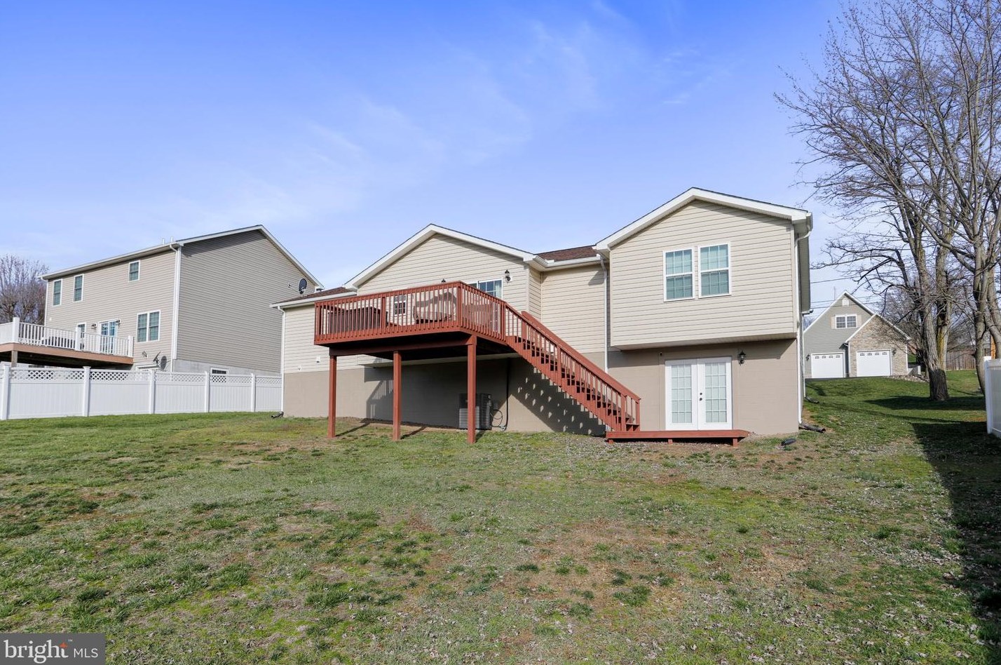 1525 Funderburg St, Medley, WV 26726-2056
