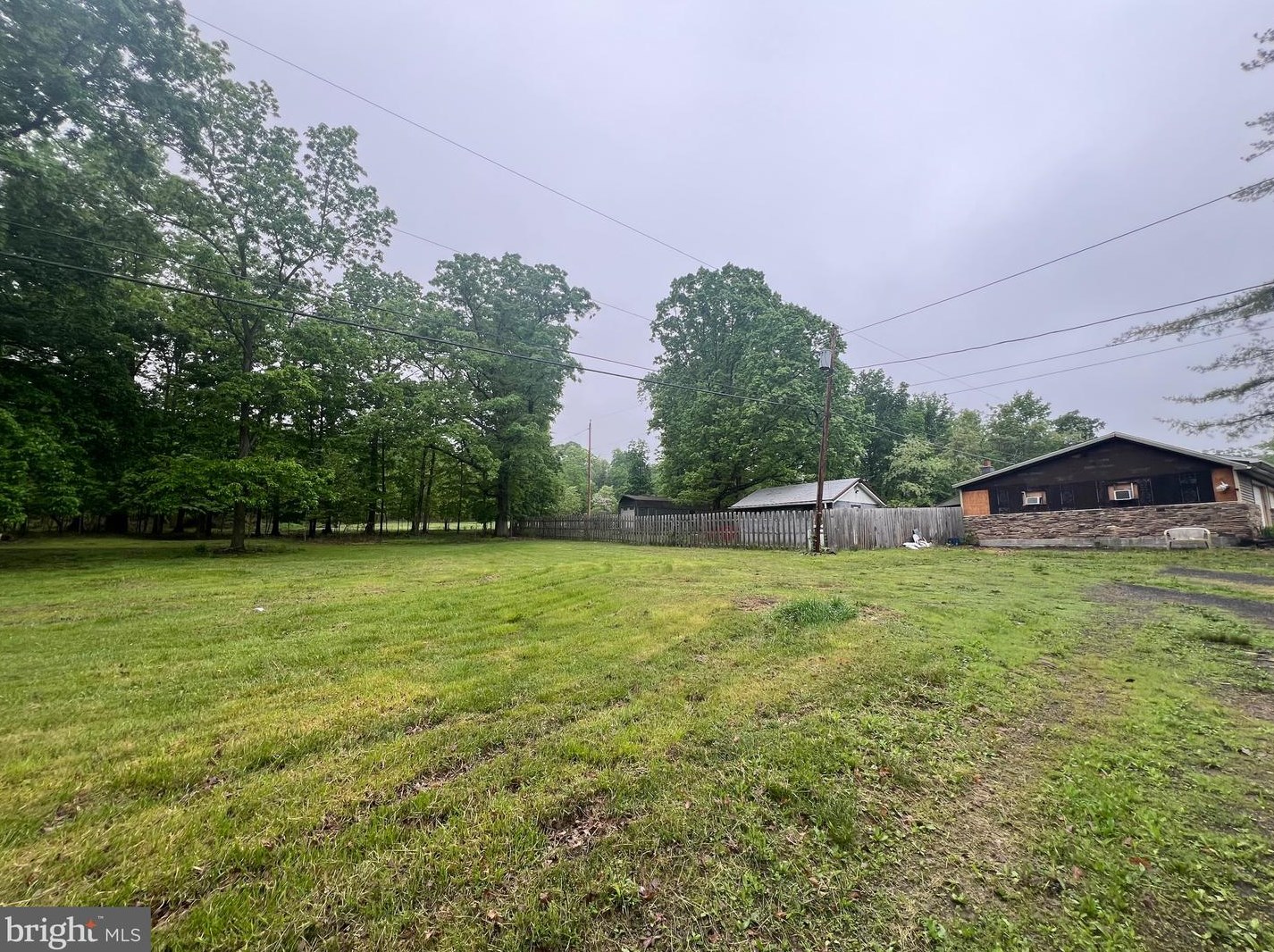 6172 Knobley Rd, Medley WV 26726 exterior