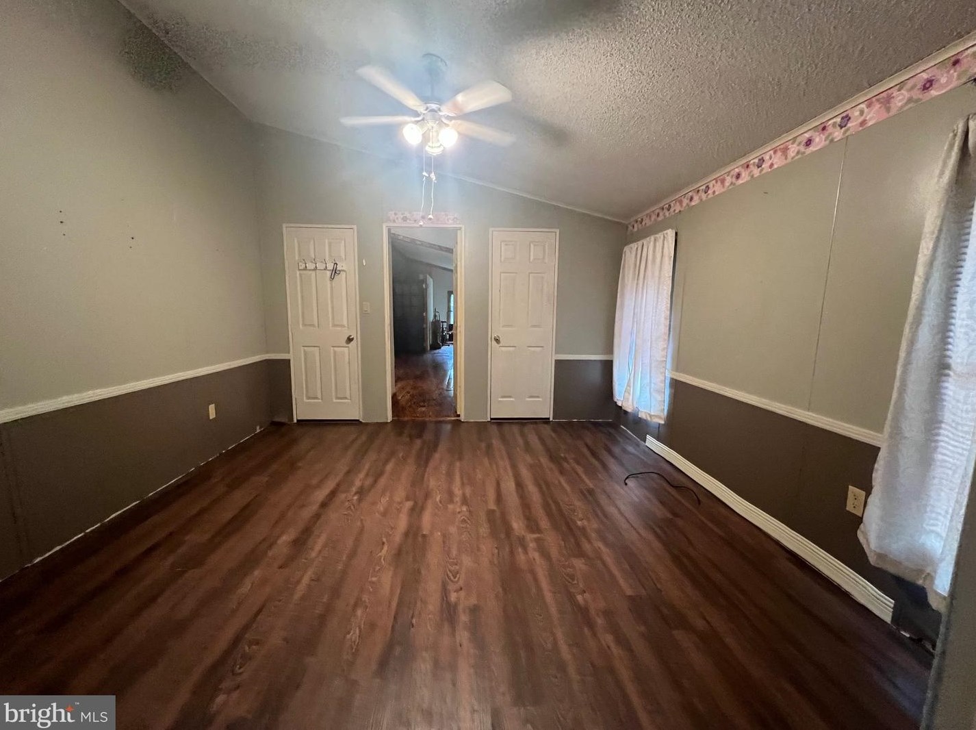 6172 Knobley Rd, Medley WV 26726 exterior