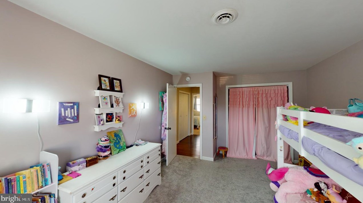 152 Evergreen Dr, Fort Ashby WV  26719-3500 exterior