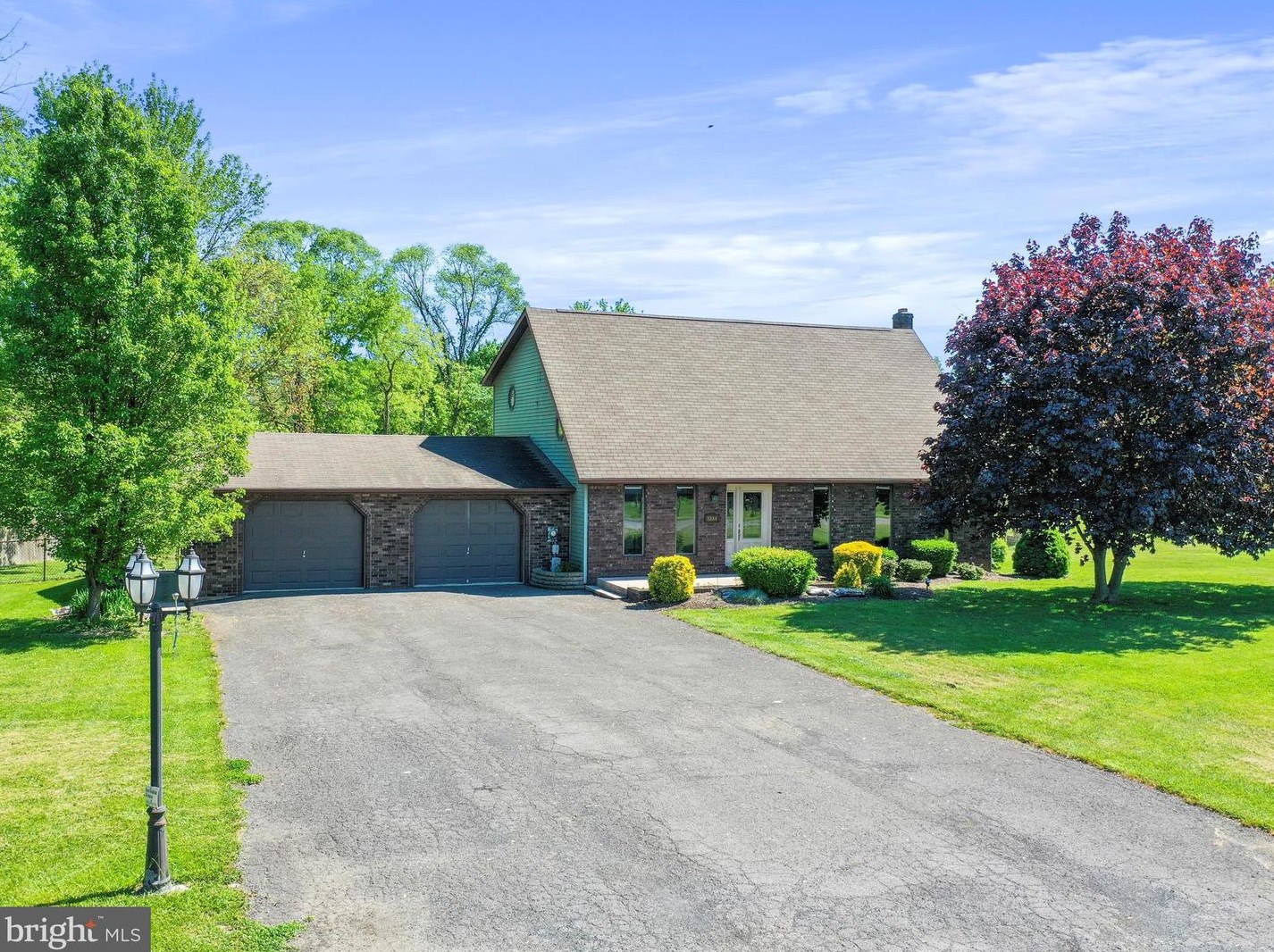 8884 Dans Run Rd, Ridgeley, WV 26753