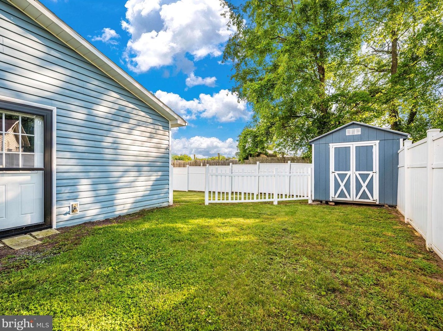 97 Cardinal Ter, Medley WV  26726-9477 exterior