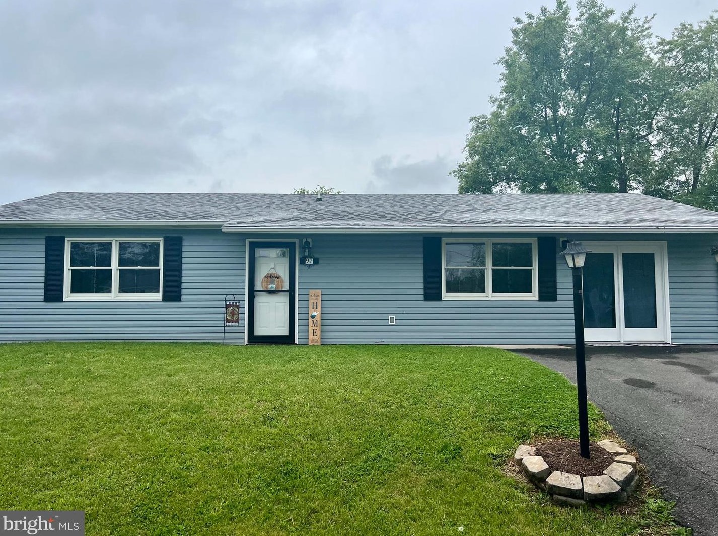 97 Cardinal Ter, Medley WV  26726-9477 exterior