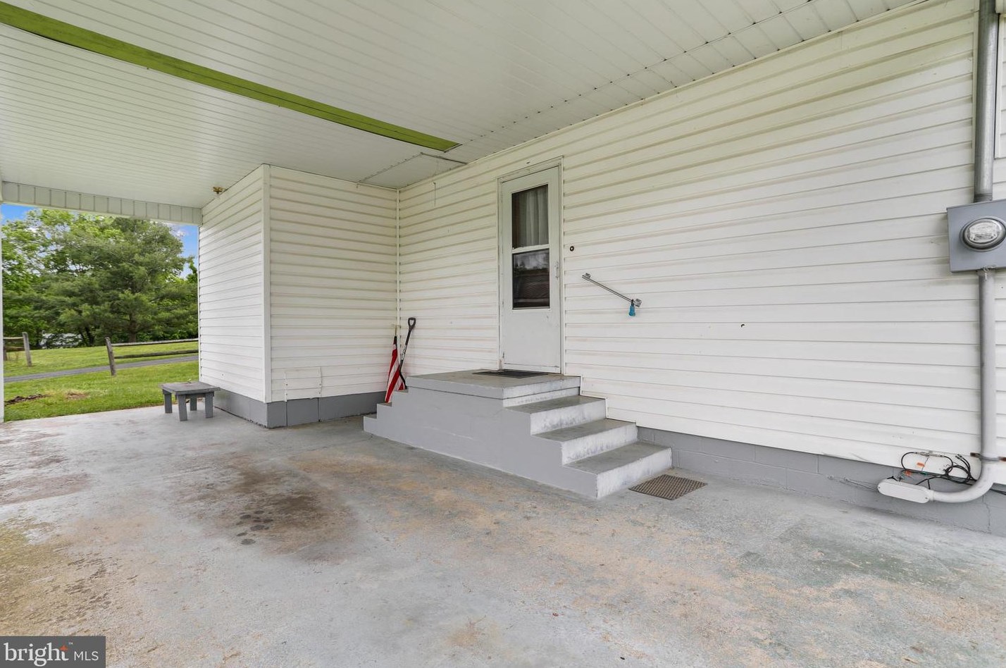 11147 Knobley Rd, Medley WV 26726 exterior